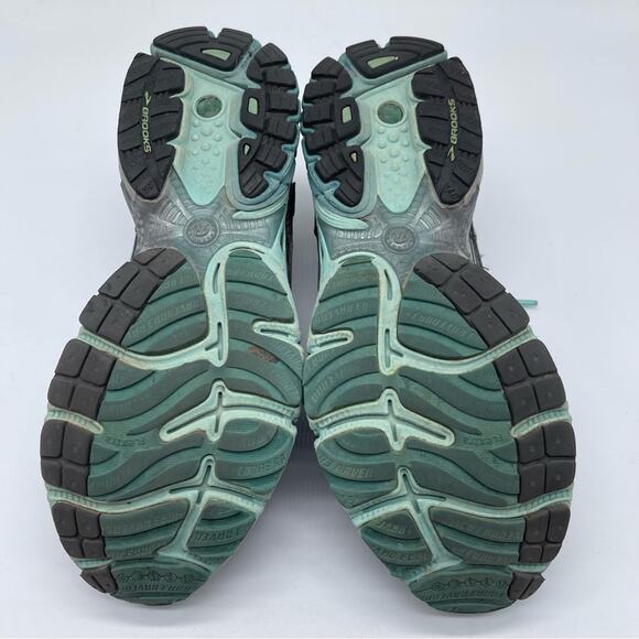 Brooks Ravena 3, Running Shoes. Size 8.5. In excellent condition! - Picture 8 of 9